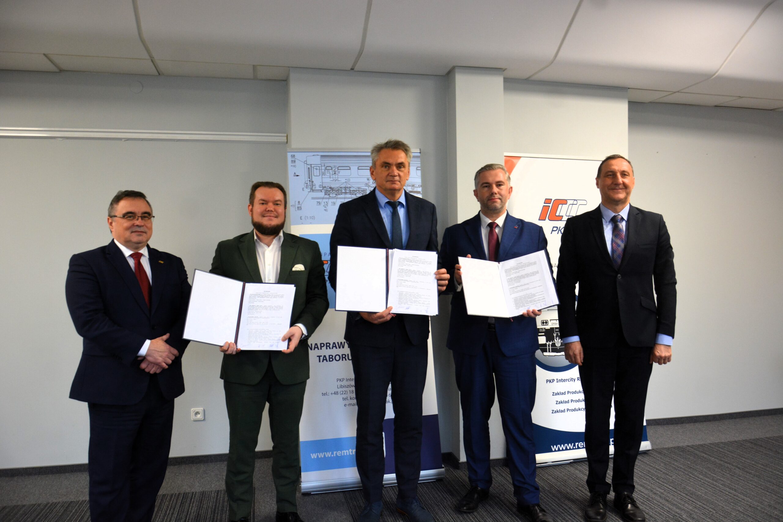 Spółki PKP Intercity Remtrak oraz PKP Intercity podpisały list intencyjny w sprawie współpracy z Politechniką Opolską